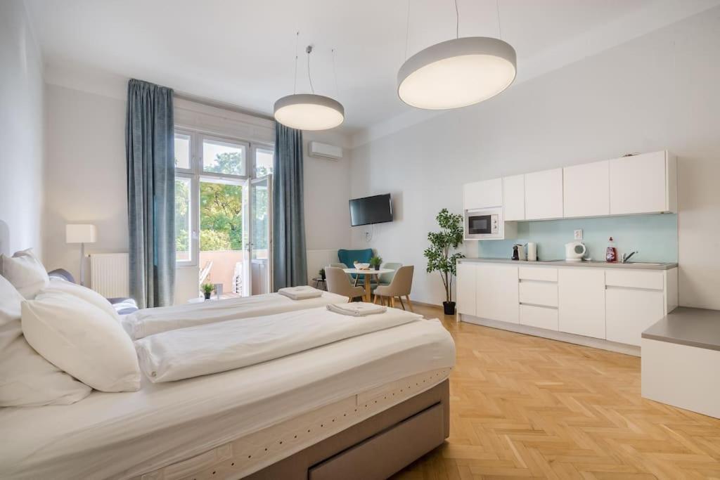 Klauzal Garden City Apartments Budapest Ngoại thất bức ảnh