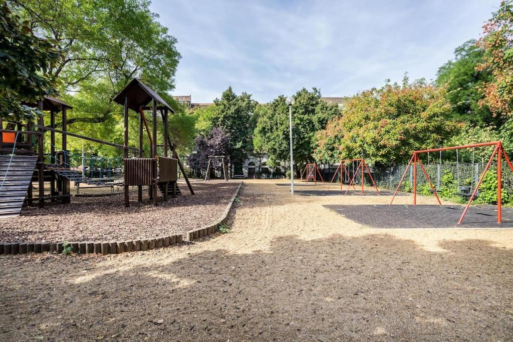 Klauzal Garden City Apartments Budapest Ngoại thất bức ảnh