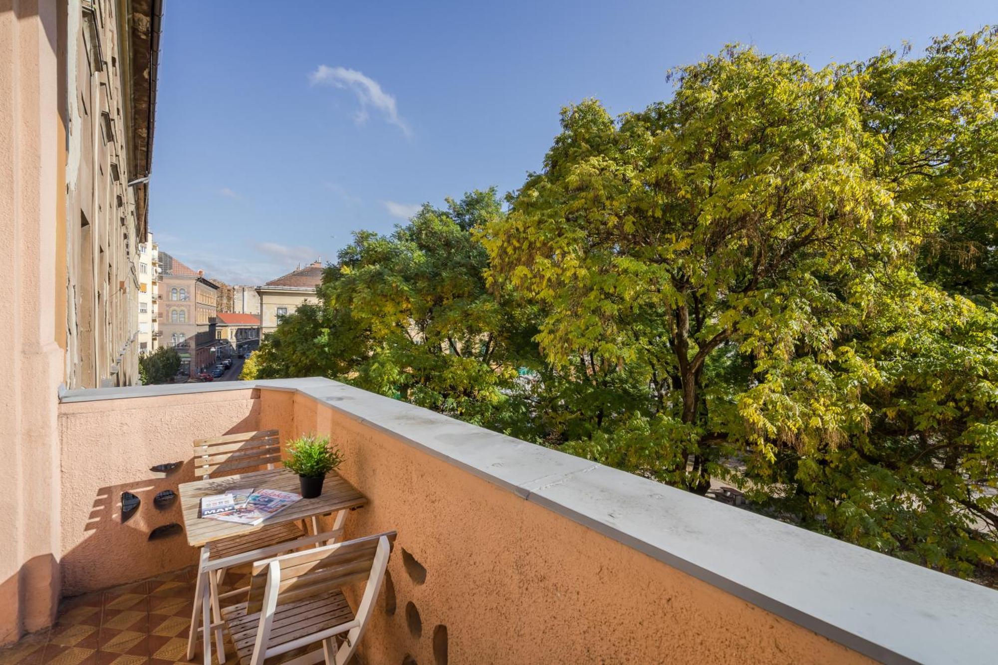 Klauzal Garden City Apartments Budapest Ngoại thất bức ảnh